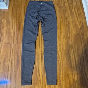 Lululemon Wunder Under High-Rise leggings size 6